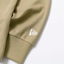 長袖 パフォーマンス Tシャツ リア ニューエラワードマーク カーキ 【NEW ERA WORKOUT】 - 12579428-XS | NEW ERA ニューエラ公式オンラインストア
