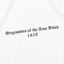 半袖 パフォーマンス Tシャツ Old English ホワイト レギュラーフィット - 14121826-S | NEW ERA ニューエラ公式オンラインストア