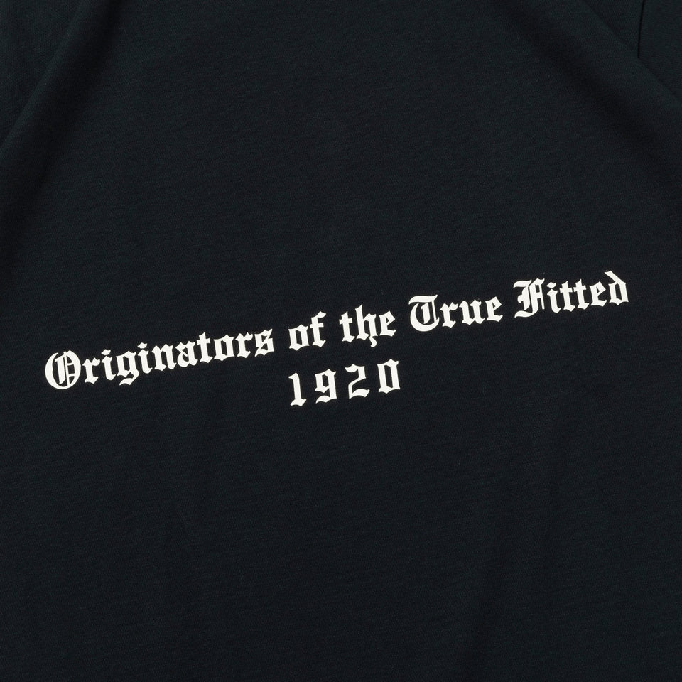 半袖 パフォーマンス Tシャツ Old English ブラック レギュラーフィット - 14121827-S | NEW ERA ニューエラ公式オンラインストア