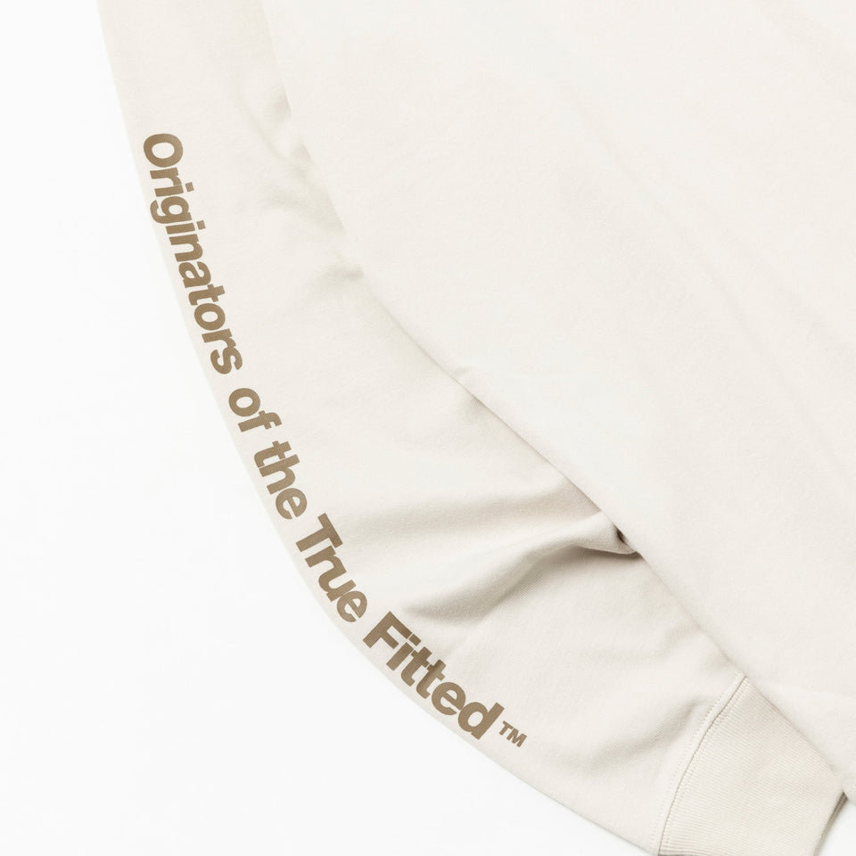 長袖 コットン Tシャツ Originators of the True Fitted ストーン レギュラーフィット - 14122013-S | NEW ERA ニューエラ公式オンラインストア