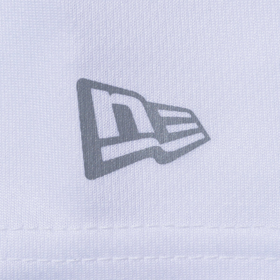 長袖 テックTシャツ オールドロゴ アーカイブ ホワイト × ブラック 【 Performance Apparel 】 - 12579424-S | NEW ERA ニューエラ公式オンラインストア