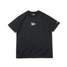 半袖 テック Tシャツ リア バーチカルロゴ ブラック【 Performance Apparel 】 - 13264243-S | NEW ERA ニューエラ公式オンラインストア