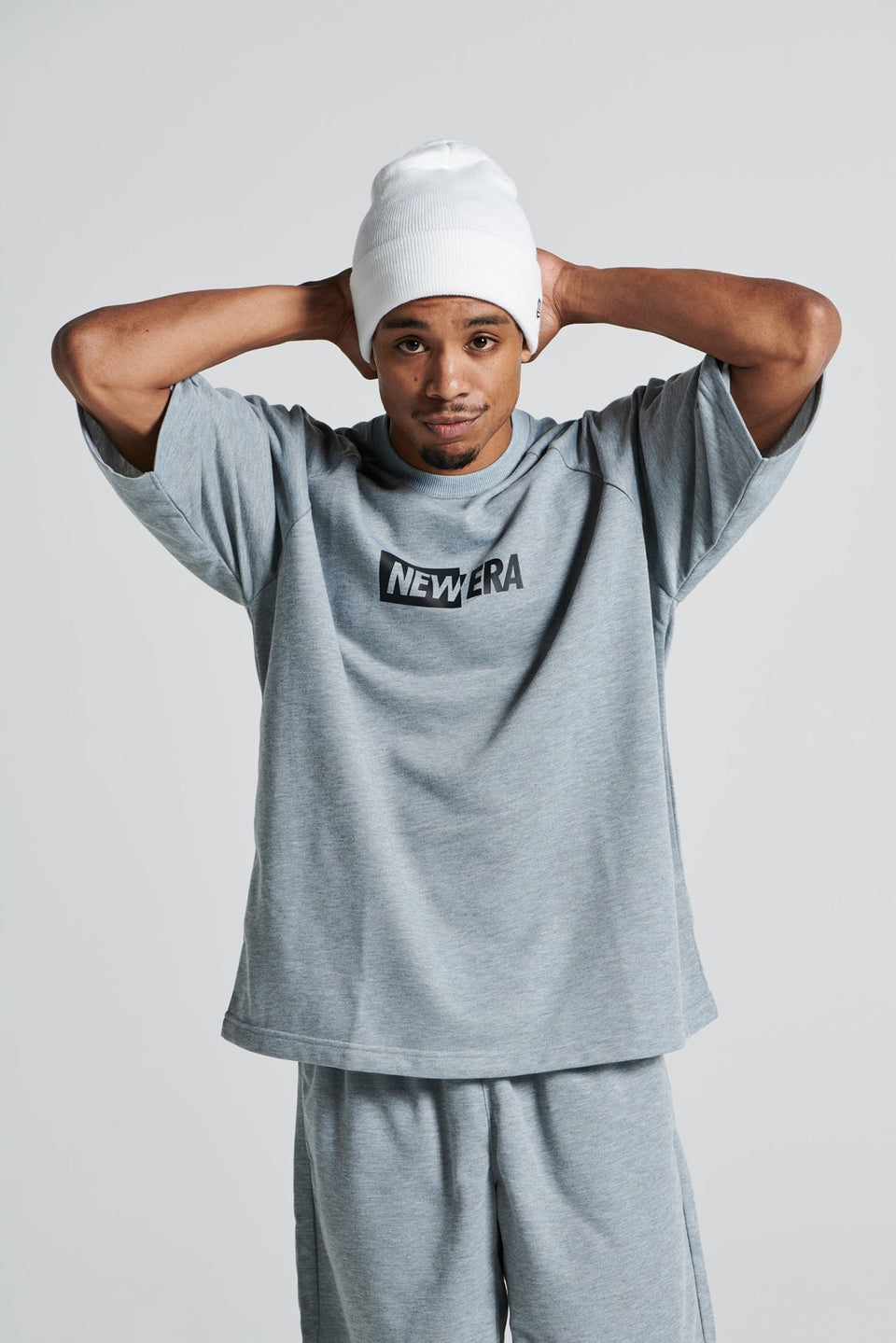 ドライスウェット 半袖 Tシャツ グレー × ブラック【Performance Apparel】 - 13516851-S | NEW ERA ニューエラ公式オンラインストア