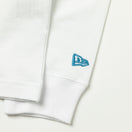 長袖 コットン ポケットTシャツ Puff Logo ホワイト × スレート レギュラーフィット - 13330942-S | NEW ERA ニューエラ公式オンラインストア