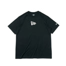 半袖 ラッシュ Tシャツ Rear Vertical Logo バーチカルロゴ ブラック【Performance Apparel】 - 13516842-S | NEW ERA ニューエラ公式オンラインストア