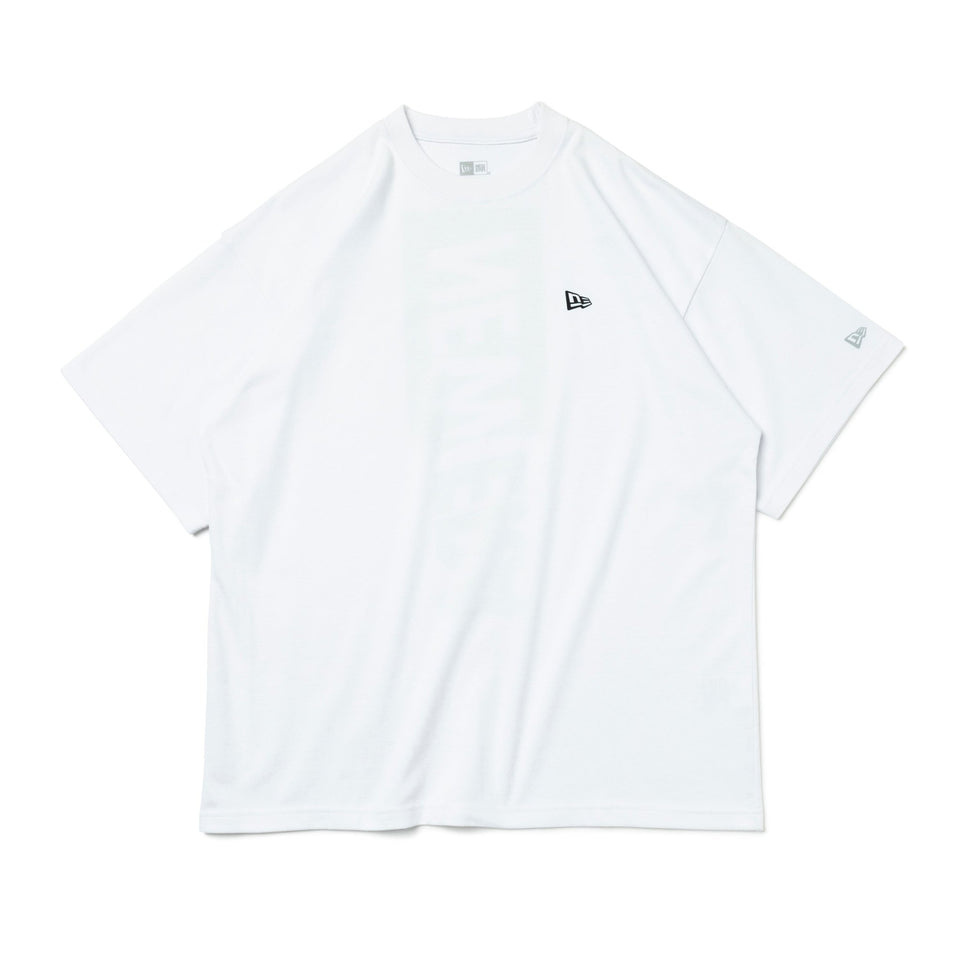 半袖 オーバーサイズド パフォーマンス Tシャツ Rear Vertical Logo バーチカルロゴ ホワイト/ブラック【Performance Apparel】 - 13516845-S | NEW ERA ニューエラ公式オンラインストア