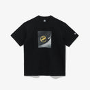 半袖 パフォーマンス Tシャツ SOUND SHOP balansa キャップテーブル ブラック - 13870626-S | NEW ERA ニューエラ公式オンラインストア