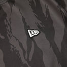 【ゴルフ】 半袖 ミッドネック Tシャツ Tiger Stripe Camo タイガーストライプカモ ブラック - 13516912-S | NEW ERA ニューエラ公式オンラインストア