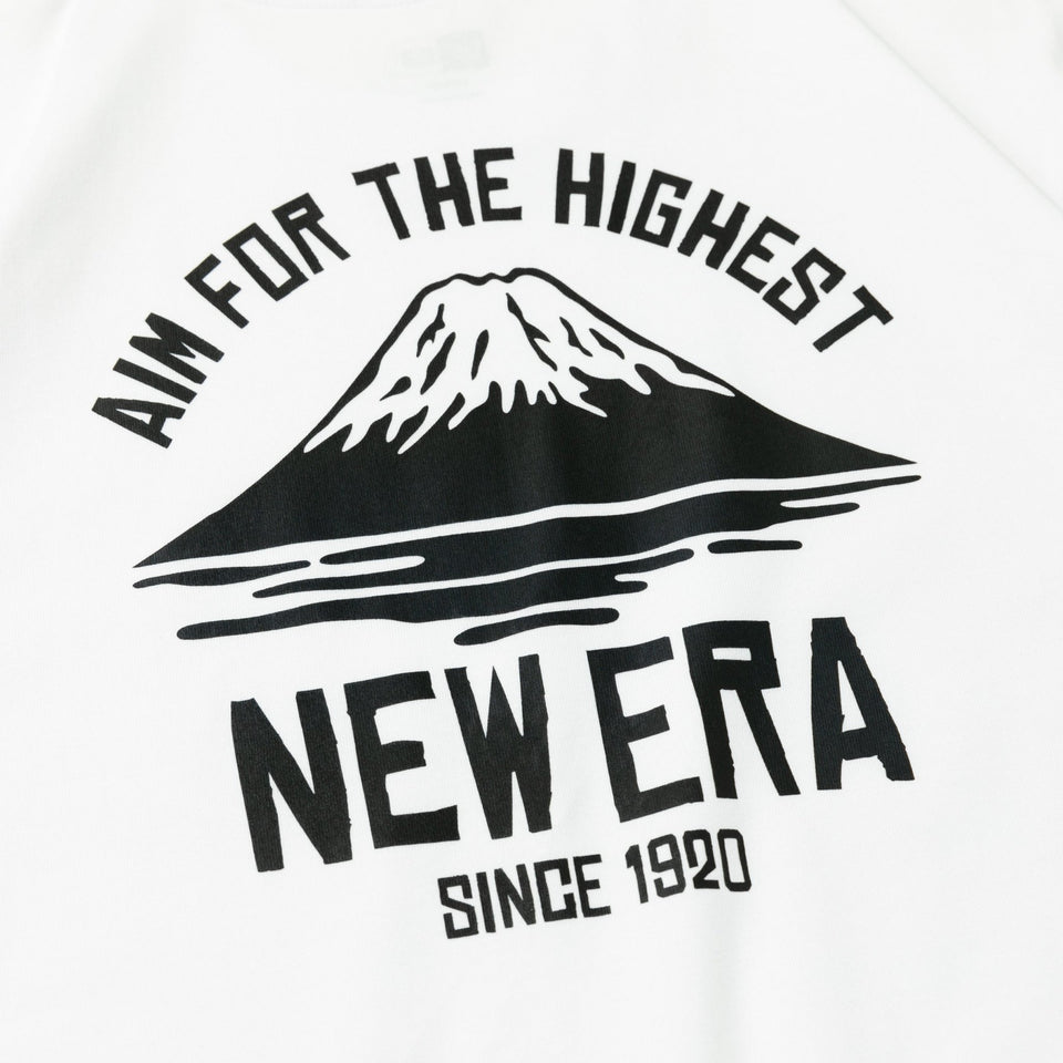 半袖 コットン Tシャツ USコットン Aim For The Highest ホワイト レギュラーフィット 【ニューエラ アウトドア】 - 13061529-S | NEW ERA ニューエラ公式オンラインストア