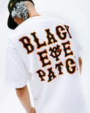 半袖 コットン Tシャツ 読売ジャイアンツ x BlackEyePatch x NEW ERA レギュラーフィット - 13276210-S | NEW ERA ニューエラ公式オンラインストア
