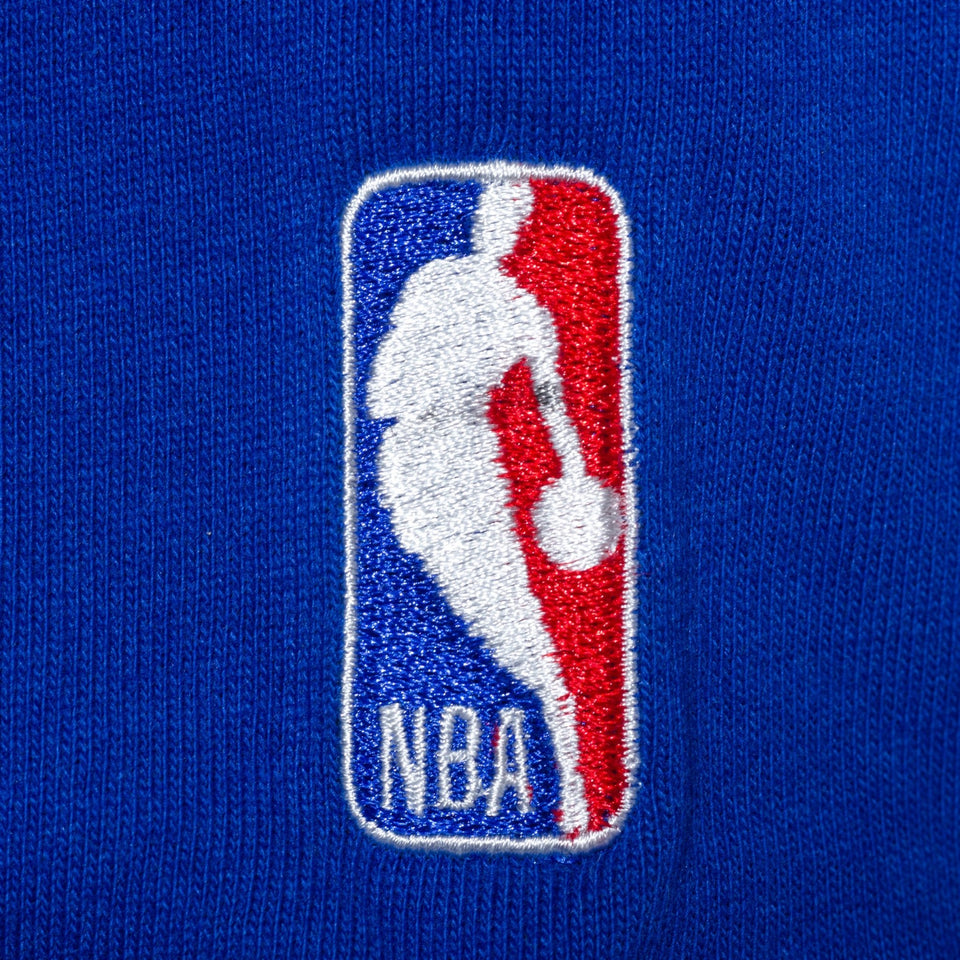 長袖 コットン Tシャツ XLARGE x NBA ロサンゼルス・クリッパーズ ブルー レギュラーフィット - 13113530-S | NEW ERA ニューエラ公式オンラインストア