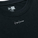 半袖 コットン Tシャツ Yohji Yamamoto SS21 ドッグ シグネチャーロゴ ブラック レギュラーフィット - 12736991-S | NEW ERA ニューエラ公式オンラインストア
