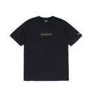半袖 コットン Tシャツ Yohji Yamamoto SS21 シグネチャーロゴ ブラック × メタリックゴールド レギュラーフィット - 12851244-S | NEW ERA ニューエラ公式オンラインストア