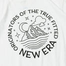 半袖 USコットン Tシャツ Starry Night Logo ホワイト レギュラーフィット 【ニューエラアウトドア】 - 13516320-S | NEW ERA ニューエラ公式オンラインストア