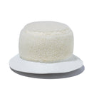 【ゴルフ】 WOMEN'S バケット01 Boa Fleece ボアフリース ホワイト ホワイトレザーブリム - 13762929-SM | NEW ERA ニューエラ公式オンラインストア