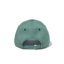 【ゴルフ】WOMEN'S 9TWENTY ロングバイザー Houndstooth ハウンズトゥース スクリプトロゴ グリーン - 13517822-OSFM | NEW ERA ニューエラ公式オンラインストア
