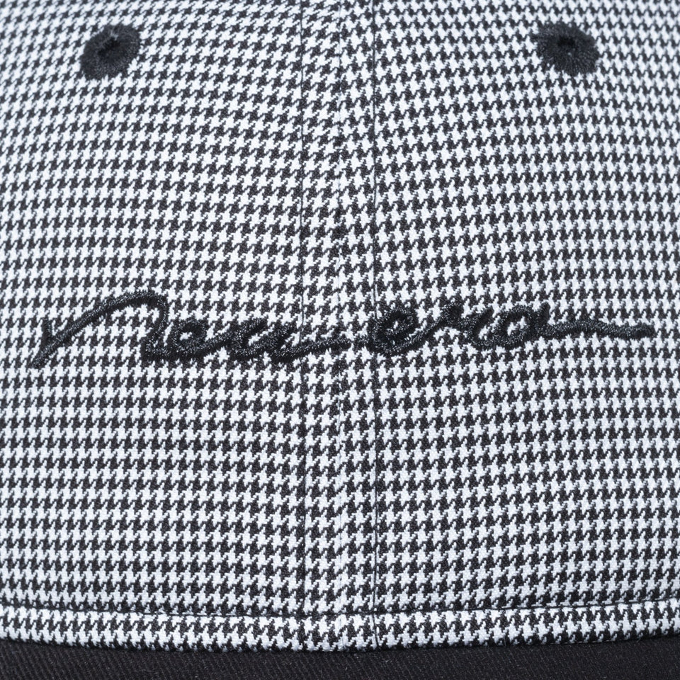 【ゴルフ】WOMEN'S 9TWENTY ロングバイザー Houndstooth ハウンズトゥース スクリプトロゴ ブラックハウンズトゥース ブラックバイザー - 13517823-OSFM | NEW ERA ニューエラ公式オンラインストア