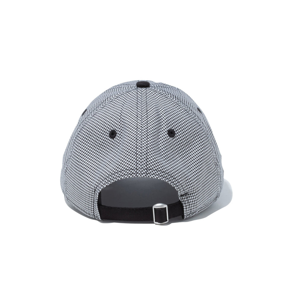 【ゴルフ】WOMEN'S 9TWENTY ロングバイザー Houndstooth ハウンズトゥース スクリプトロゴ ブラックハウンズトゥース ブラックバイザー - 13517823-OSFM | NEW ERA ニューエラ公式オンラインストア