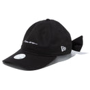 【ゴルフ】WOMEN'S 9TWENTY ロングバイザー Ribbon リボン スクリプトロゴ ブラック - 13517820-OSFM | NEW ERA ニューエラ公式オンラインストア