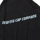 WOMEN'S 長袖 オーバーサイズド コットン Tシャツ Racer Logo ブラック - 13755282-OSFM | NEW ERA ニューエラ公式オンラインストア