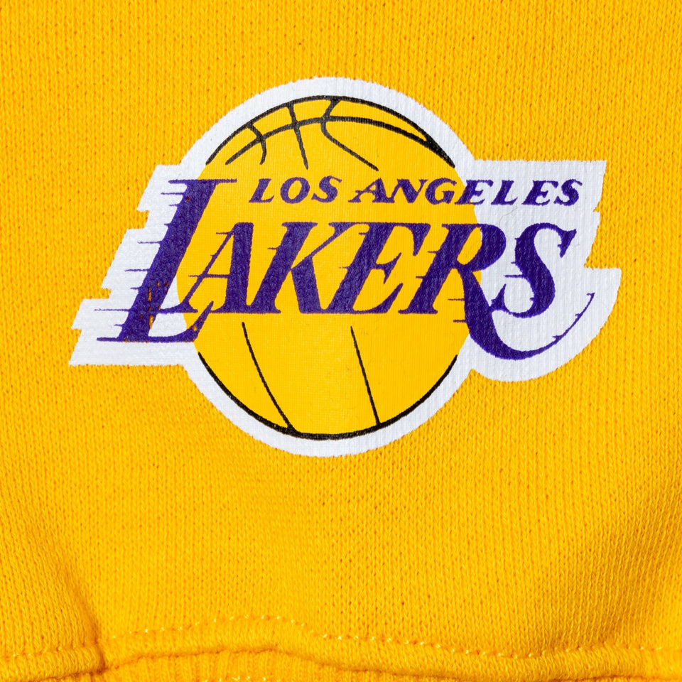 裏毛 スウェット プルオーバーフーディー XLARGE x NBA ロサンゼルス・レイカーズ イエロー - 13113329-S | NEW ERA ニューエラ公式オンラインストア