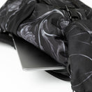 ラックサック Yohji Yamamoto SS22 スカル&ローズ - 13056272-OSFM | NEW ERA ニューエラ公式オンラインストア