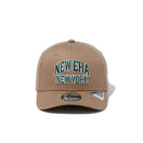 Youth 9FIFTY ストレッチスナップ カレッジロゴ カーキ × スノーホワイト/フィールドグリーン - 13517613-YTH | NEW ERA ニューエラ公式オンラインストア