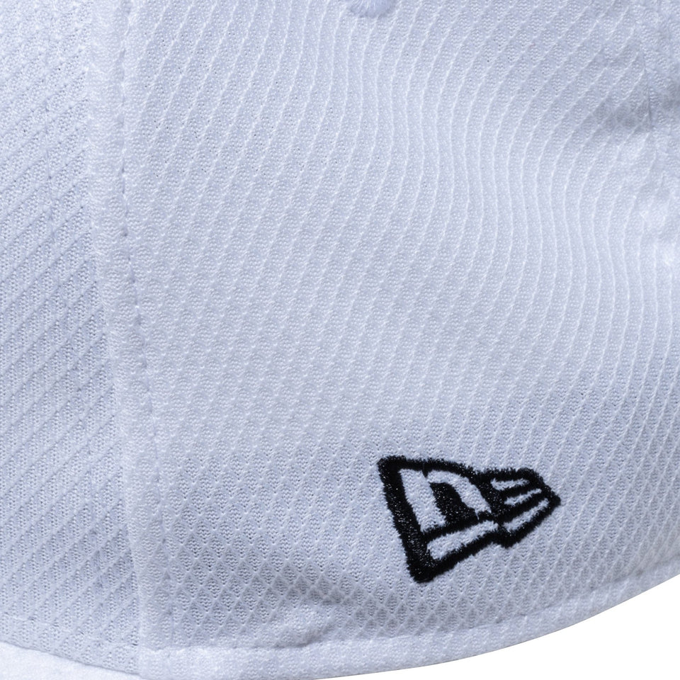 Youth 9FIFTY Diamond Era ボックスロゴ ホワイト サンドイッチバイザー - 13517652-YTH | NEW ERA ニューエラ公式オンラインストア