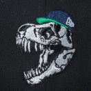 Youth 9FIFTY Dinosaur ティラノサウルス ブラック × クラウド/ミッドナイトネイビー/シャムロック/ブラック/スノーホワイト - 13517650-YTH | NEW ERA ニューエラ公式オンラインストア