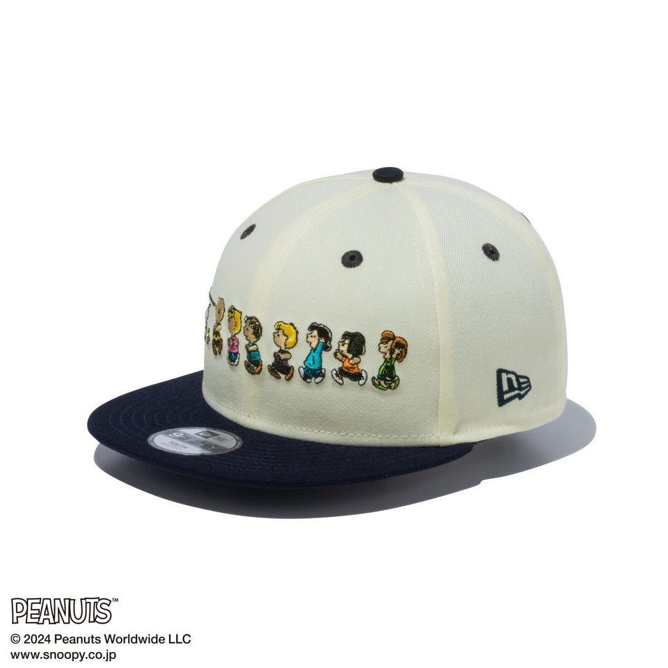 Youth 9FIFTY PEANUTS ピーナッツ フレンズ クロームホワイト ネイビーバイザー - 14124288-YTH | NEW ERA ニューエラ公式オンラインストア