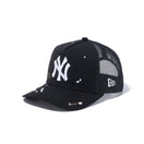 Youth 9FORTY A-Frame トラッカー Splash Embroidery ニューヨーク・ヤンキース ブラック/ブラックメッシュ - 13762786-YTH | NEW ERA ニューエラ公式オンラインストア