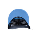 Youth 9FORTY A-Frame トラッカー UCLA スクリプトロゴ ホワイト スカイブルー ネイビー × メリットゴールド マリンブルー - 13529412-YTH | NEW ERA ニューエラ公式オンラインストア