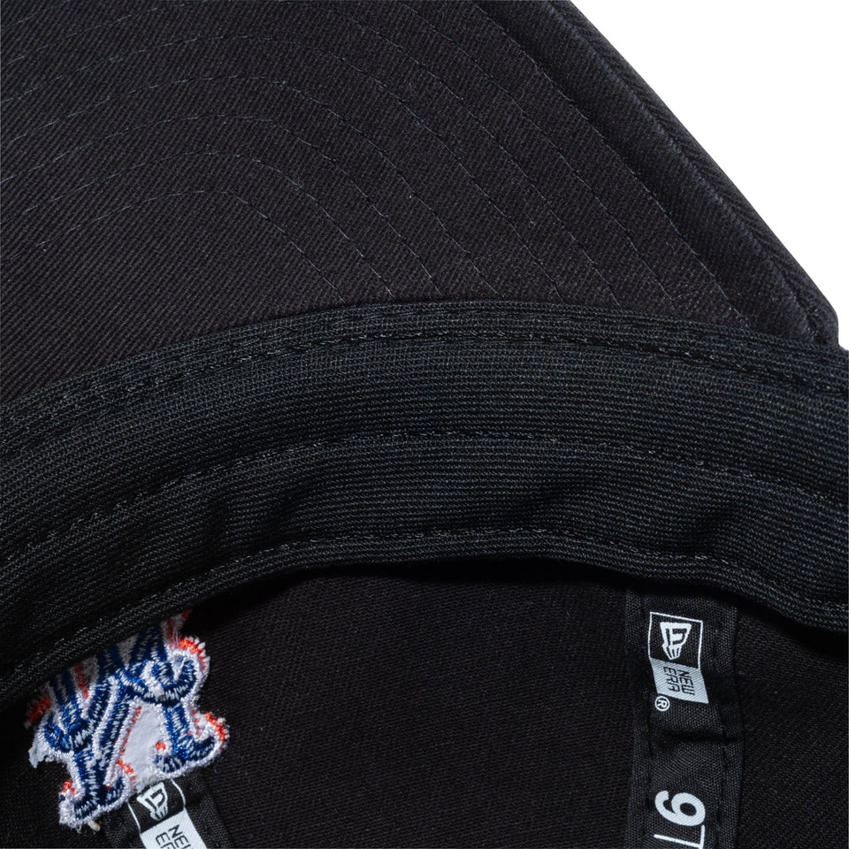 Youth 9TWENTY ニューヨーク・メッツ ミッドロゴ ブラック × チームカラー - 13517711-YTH | NEW ERA ニューエラ公式オンラインストア