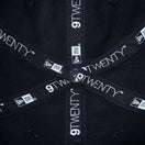 Youth 9TWENTY Handwritten Logo スクリプトロゴ ブラック - 13762832-YTH | NEW ERA ニューエラ公式オンラインストア