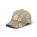 Youth 9TWENTY MLB Flower Embroidery ニューヨーク・ヤンキース カーキ - 13762817-YTH | NEW ERA ニューエラ公式オンラインストア