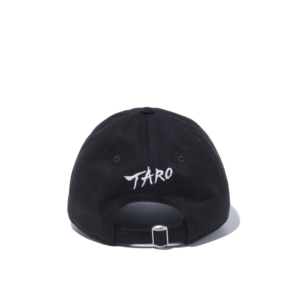 Youth 9TWENTY Taro Okamoto 岡本太郎 明日の神話 フラッグロゴ ブラック - 12654269-YTH | NEW ERA ニューエラ公式オンラインストア