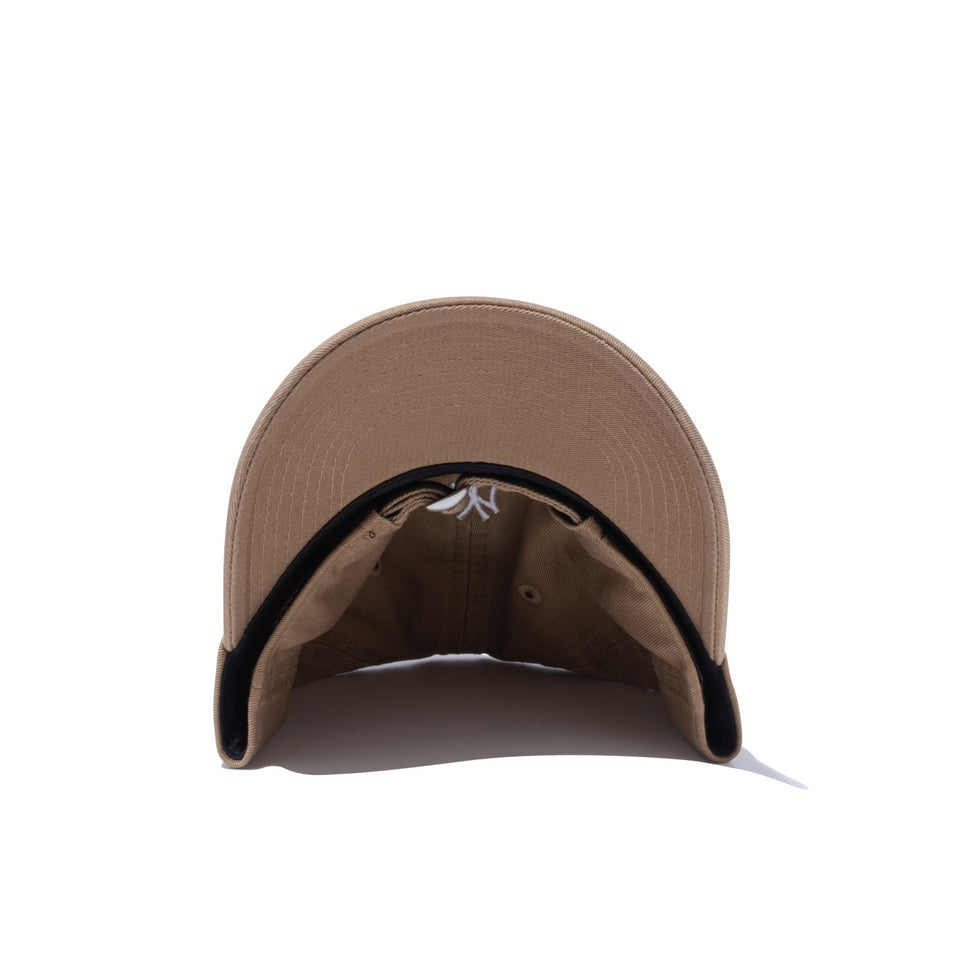 Youth 9TWENTY With Heart ニューヨーク・ヤンキース カーキ - 13327524-YTH | NEW ERA ニューエラ公式オンラインストア