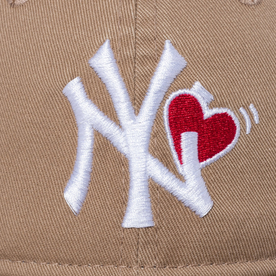 Youth 9TWENTY With Heart ニューヨーク・ヤンキース カーキ - 13327524-YTH | NEW ERA ニューエラ公式オンラインストア