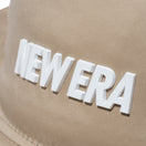 【ゴルフ】アドベンチャー ワイドブリム ZAMZA ウォータープルーフ NEW ERA ロゴ ベージュ - 13327865-SM | NEW ERA ニューエラ公式オンラインストア